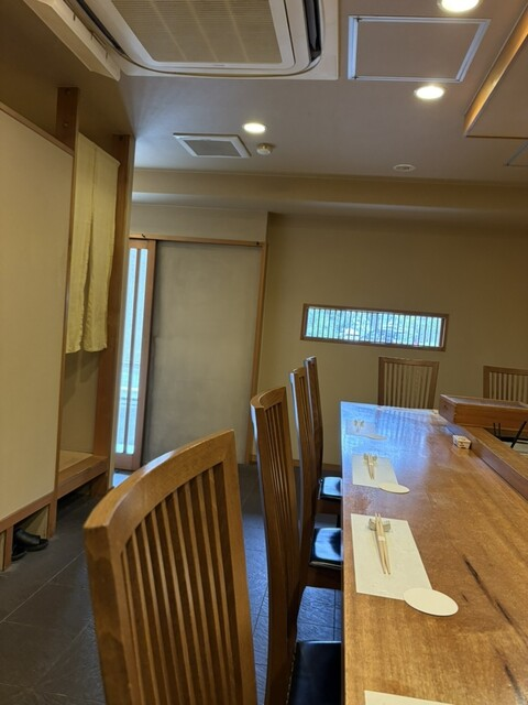嘉原 店内
